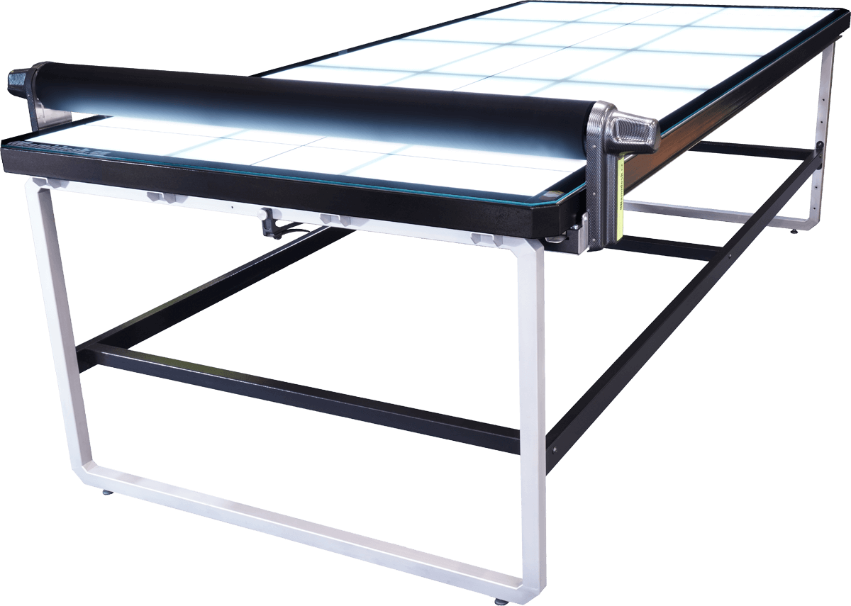 Compact CL 2019 flatbed applicator with folding legs